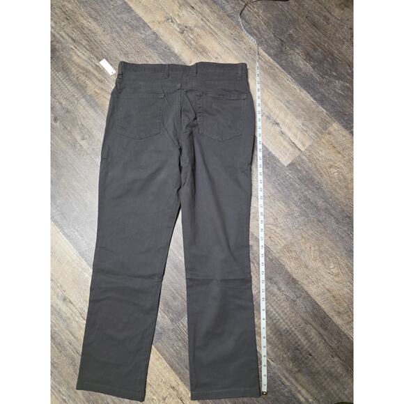 Amazon Essentials Men’s Chino Pants Gray Athletic Fit Stretch 33W x 29L - Picture 5 of 6